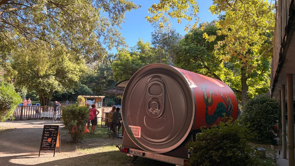 La Capsule Filante fond canette